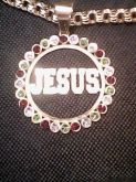 pingente jesus cravejado de pedras